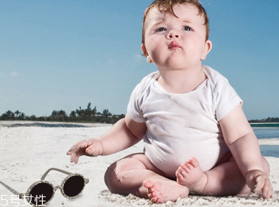 怎樣選購兒童太陽鏡 兒童太陽鏡哪款好 怎樣選購兒童太陽鏡 兒童太陽鏡哪款好