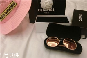 墨鏡可以防曬嗎？墨鏡有防曬功能嗎？