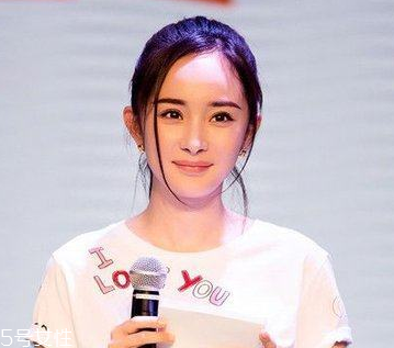 鯰魚須劉海怎么處理 鯰魚須劉海簡單打造方法 鯰魚須劉海怎么處理 鯰魚須劉海簡單打造方法