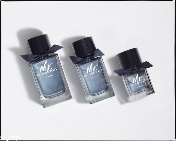 藍色瓶子的男士香水有哪些 2022適合春夏的香水男士 藍色瓶子的男士香水有哪些 2022適合春夏的香水男士