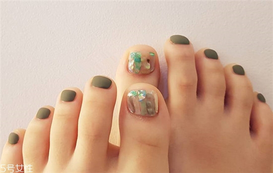 2022流行腳指甲款式圖片 2022顯白的腳部美甲圖片合集 2022流行腳指甲款式圖片 2022顯白的腳部美甲圖片合集
