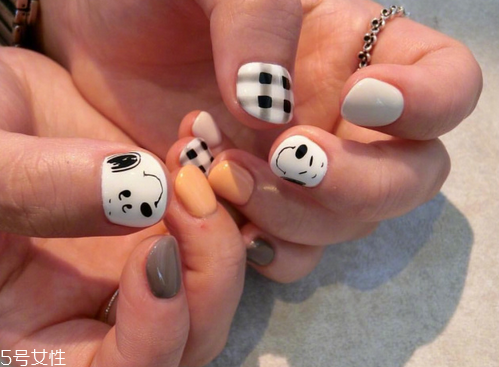 2022流行腳指甲款式圖片 2022顯白的腳部美甲圖片合集 2022流行腳指甲款式圖片 2022顯白的腳部美甲圖片合集