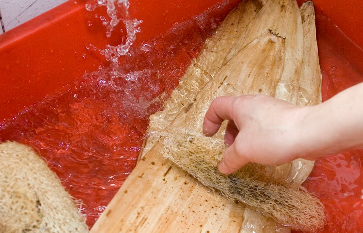 北方粽子的做法 一次學(xué)會(huì)北方粽子包法 北方粽子的做法 一次學(xué)會(huì)北方粽子包法