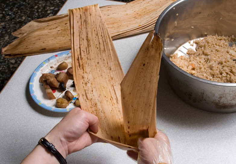 北方粽子的做法 一次學(xué)會(huì)北方粽子包法 北方粽子的做法 一次學(xué)會(huì)北方粽子包法