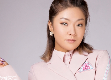 曬黑油能防曬嗎 曬黑油要涂防曬霜嗎 曬黑油能防曬嗎 曬黑油要涂防曬霜嗎