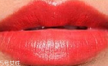 露華濃口紅哪個(gè)顏色最火 露華濃口紅最火色號(hào)推薦 露華濃口紅哪個(gè)顏色最火 露華濃口紅最火色號(hào)推薦