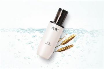 潤(rùn)膚露和乳液有什么區(qū)別 潤(rùn)膚露和乳液的區(qū)別 潤(rùn)膚露和乳液有什么區(qū)別 潤(rùn)膚露和乳液的區(qū)別