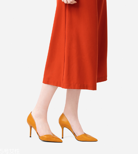夏天穿什么高跟鞋好看？夏天適合穿什么高跟鞋？