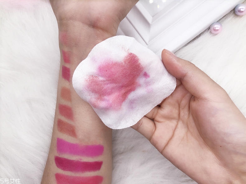 蜜絲佛陀小電池唇膏試色 蜜絲佛陀小電池唇膏怎么樣 蜜絲佛陀小電池唇膏試色 蜜絲佛陀小電池唇膏怎么樣