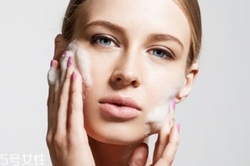 敏感肌可以用清潔面膜嗎？清潔面膜敏感肌可以用嗎？