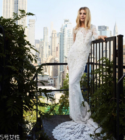 婚紗什么時(shí)候定？婚紗提前多長時(shí)間定？