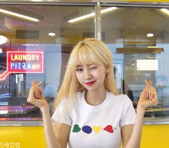 2022年流行發(fā)型發(fā)色 2022年流行發(fā)型走向 2022年流行發(fā)型發(fā)色 2022年流行發(fā)型走向