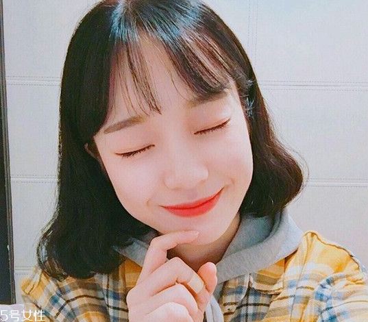 2018年夏天熱門的短發(fā)發(fā)型 夏天短發(fā)發(fā)型女2018 2018年夏天熱門的短發(fā)發(fā)型 夏天短發(fā)發(fā)型女2018