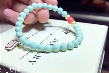 綠松石手串戴哪只手？綠松石手鏈戴左手還是右手？