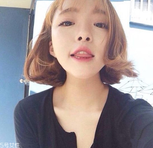 齊肩發(fā)燙什么卷好看 2022齊肩短發(fā)燙發(fā)發(fā)型 齊肩發(fā)燙什么卷好看 2022齊肩短發(fā)燙發(fā)發(fā)型