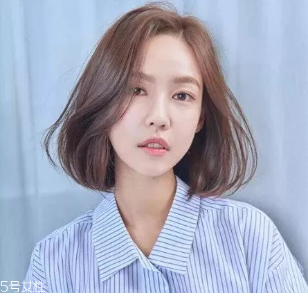 齊肩發(fā)燙什么卷好看 2022齊肩短發(fā)燙發(fā)發(fā)型 齊肩發(fā)燙什么卷好看 2022齊肩短發(fā)燙發(fā)發(fā)型