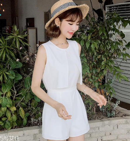 夏天穿什么連體褲好看？夏天適合穿什么連體褲？