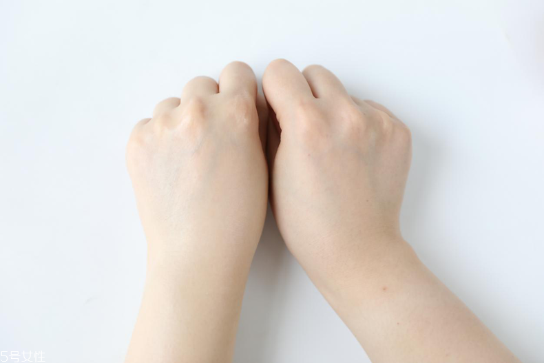 ampleur素肌霜怎么樣 ampleur素肌霜適合什么膚質(zhì) ampleur素肌霜怎么樣 ampleur素肌霜適合什么膚質(zhì)