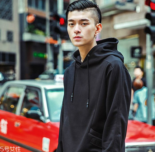 2022夏天男發(fā)型 男生夏季清爽發(fā)型 2022夏天男發(fā)型 男生夏季清爽發(fā)型