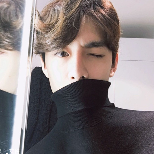 2022年最流行的劉海發(fā)型男生 2022新款男生劉海發(fā)型 2022年最流行的劉海發(fā)型男生 2022新款男生劉海發(fā)型