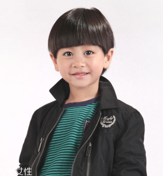 2022小男孩發(fā)型圖片 2022小男孩發(fā)型短發(fā)潮流 2022小男孩發(fā)型圖片 2022小男孩發(fā)型短發(fā)潮流