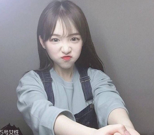 今年流行什么劉海2022 2022女生劉海發(fā)型圖片 今年流行什么劉海2022 2022女生劉海發(fā)型圖片