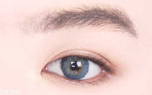 下垂眼怎么畫眼影 下垂眼眼影畫法 下垂眼怎么畫眼影 下垂眼眼影畫法