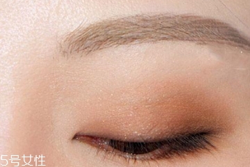 下垂眼怎么畫眼影 下垂眼眼影畫法 下垂眼怎么畫眼影 下垂眼眼影畫法