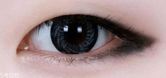眼距窄怎么畫眼影 眼距窄畫眼影技巧 眼距窄怎么畫眼影 眼距窄畫眼影技巧