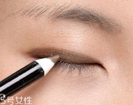 丹鳳眼怎么畫(huà)眼影 丹鳳眼怎么畫(huà)眼影好看 丹鳳眼怎么畫(huà)眼影 丹鳳眼怎么畫(huà)眼影好看