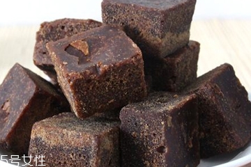 紅糖面膜用什么紅糖最好？用紅糖怎么敷臉美白？