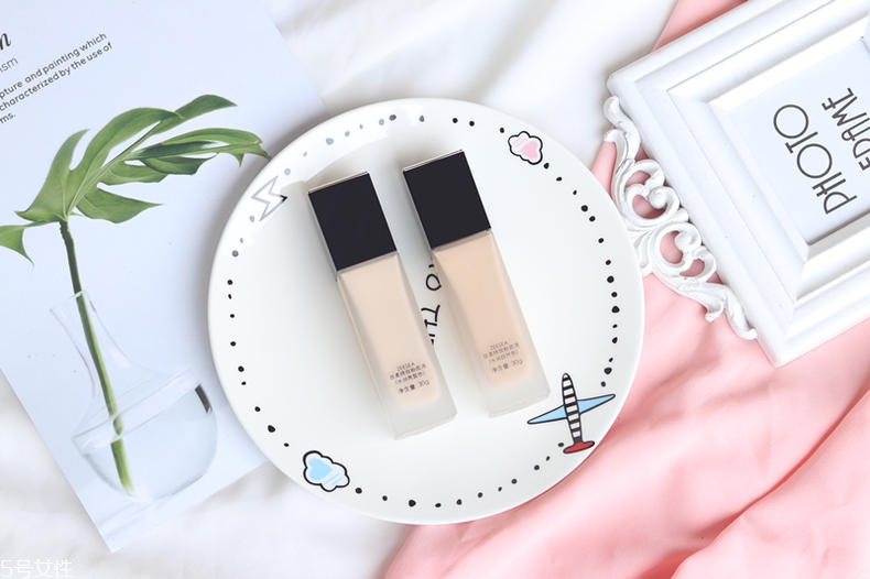 zeesea滋色粉底液怎么樣 滋色絲柔持妝粉底液評測 zeesea滋色粉底液怎么樣 滋色絲柔持妝粉底液評測