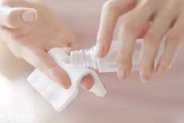 濕敷之后還需要水乳嗎？濕敷之后怎么保養(yǎng)？