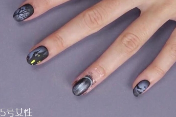 萬(wàn)圣節(jié)女巫美甲教程 零基礎(chǔ)也可以畫(huà)很美 萬(wàn)圣節(jié)女巫美甲教程 零基礎(chǔ)也可以畫(huà)很美