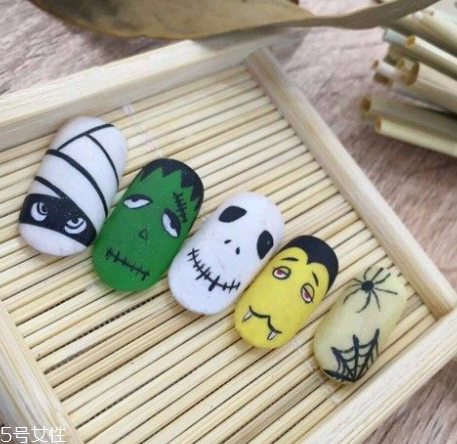 萬圣節(jié)女巫美甲教程 零基礎也可以畫很美 萬圣節(jié)女巫美甲教程 零基礎也可以畫很美