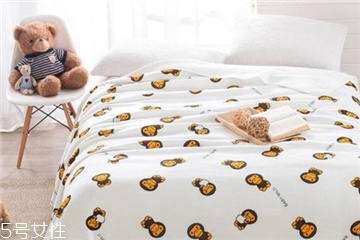 空調(diào)被填充物哪種好？填充物選擇很重要