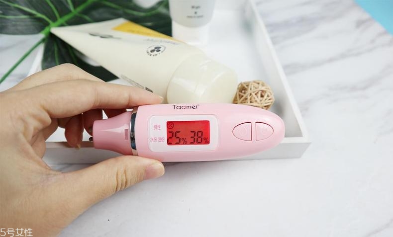 悅詩(shī)風(fēng)吟和dmc洗面奶哪個(gè)好 油皮用悅詩(shī)風(fēng)吟更好 悅詩(shī)風(fēng)吟和dmc洗面奶哪個(gè)好 油皮用悅詩(shī)風(fēng)吟更好