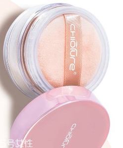 氣墊腮紅和粉狀腮紅哪個(gè)好 氣墊腮紅不會(huì)讓油肌悶痘 氣墊腮紅和粉狀腮紅哪個(gè)好 氣墊腮紅不會(huì)讓油肌悶痘