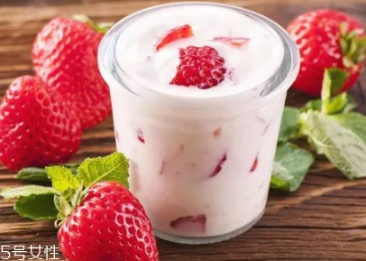 清涼油能治狐臭嗎 去除腋臭的7個小訣竅 清涼油能治狐臭嗎 去除腋臭的7個小訣竅