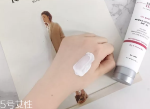 氧化鋅防曬黑嗎 最普及的防曬黑成分 氧化鋅防曬黑嗎 最普及的防曬黑成分