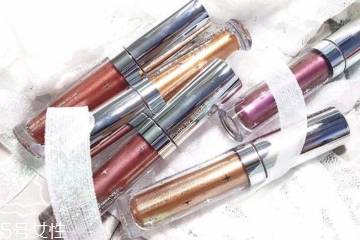 液體眼影適合什么膚質(zhì) 油皮不建議 液體眼影適合什么膚質(zhì) 油皮不建議