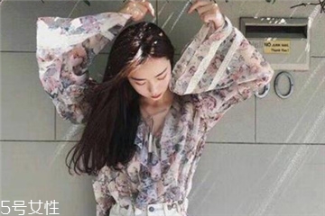 雪紡可以用洗衣機洗嗎 看不同衣服要求 雪紡可以用洗衣機洗嗎 看不同衣服要求