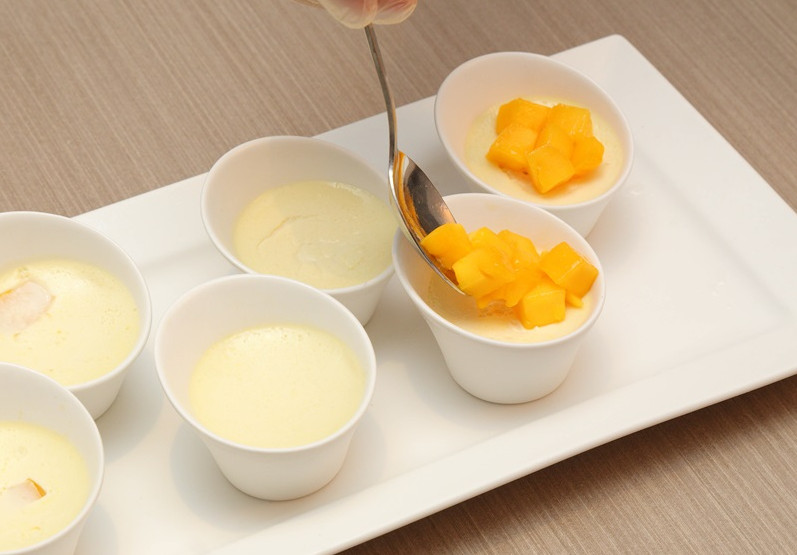 芒果椰奶布丁的做法 在家自制教程 芒果椰奶布丁的做法 在家自制教程