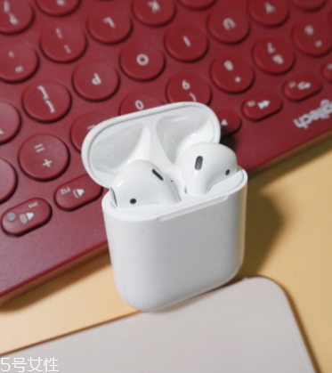 airpods怎么調(diào)節(jié)音量 這個方法很簡單 airpods怎么調(diào)節(jié)音量 這個方法很簡單
