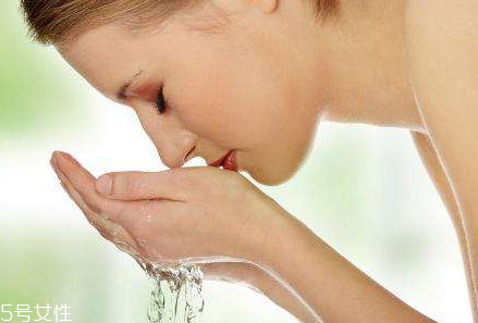 2022油性洗面奶品牌排行榜前十名 干凈不干洗面奶盤點 2022油性洗面奶品牌排行榜前十名 干凈不干洗面奶盤點