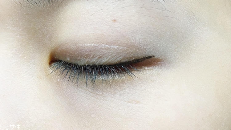 kissme眼線筆防水嗎 簡直是防水神器 kissme眼線筆防水嗎 簡直是防水神器