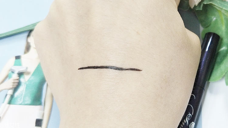 kissme眼線筆防水嗎 簡直是防水神器 kissme眼線筆防水嗎 簡直是防水神器