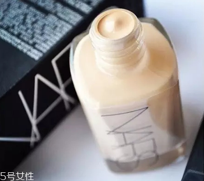 粉底液哪個牌子最好用 2022年最好用的粉底液 粉底液哪個牌子最好用 2022年最好用的粉底液