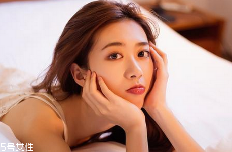 夏天出汗怎么化妝 夏季化妝品干貨大科普 夏天出汗怎么化妝 夏季化妝品干貨大科普