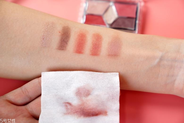 井田眼影14號和2號哪個(gè)好看 2款熱門色pk 井田眼影14號和2號哪個(gè)好看 2款熱門色pk